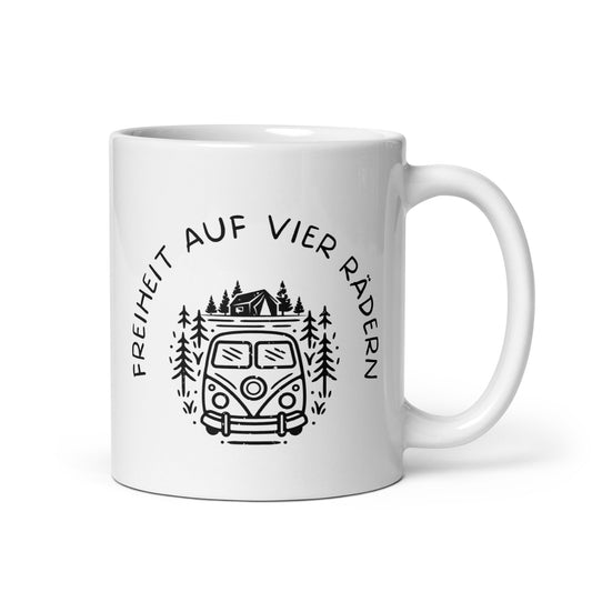 Freiheit auf vier Rädern | Tasse